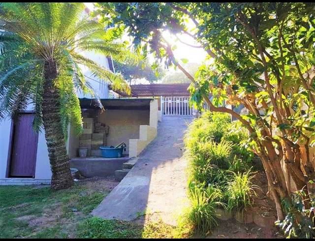 6 BEDROOM HOUSE FOR SALE IN WESTBROOK